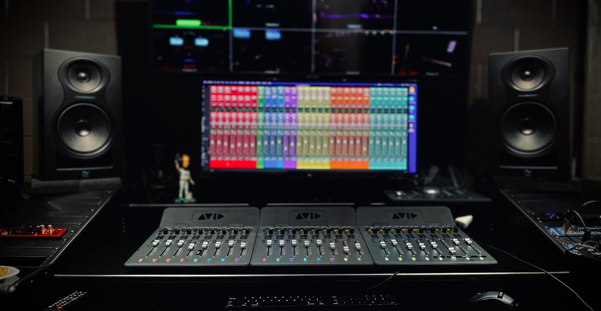 Avid S4 live broadcast audio suite